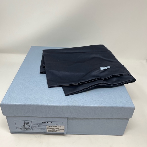 Prada Brushed Leather Monolith Re-Nylon Navy Combat Boot Triangle Logo size 39 - Picture 14 of 14